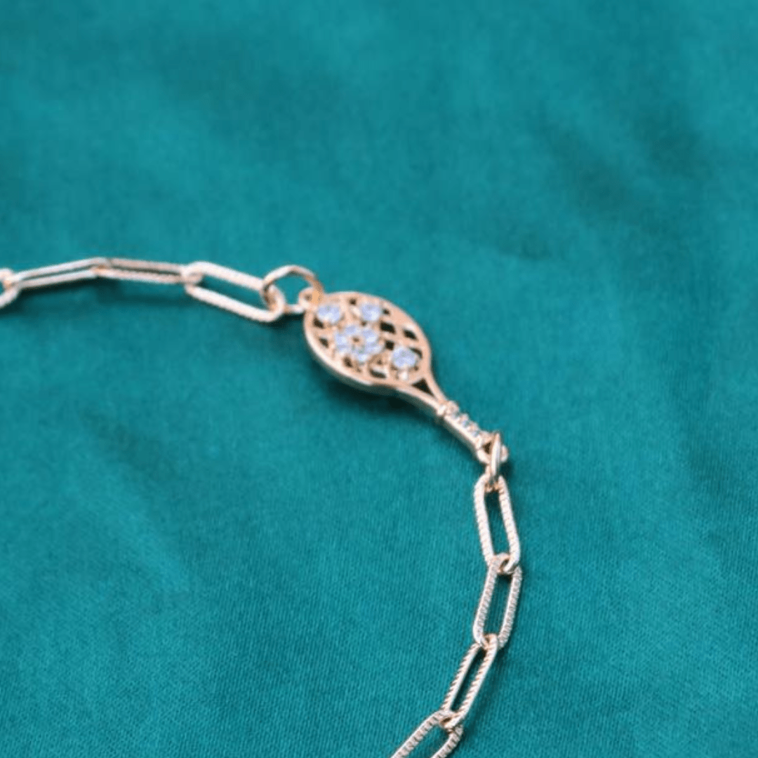 Bratara, Court Couture - Totty