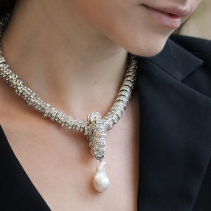 Colier, Baroque Shine