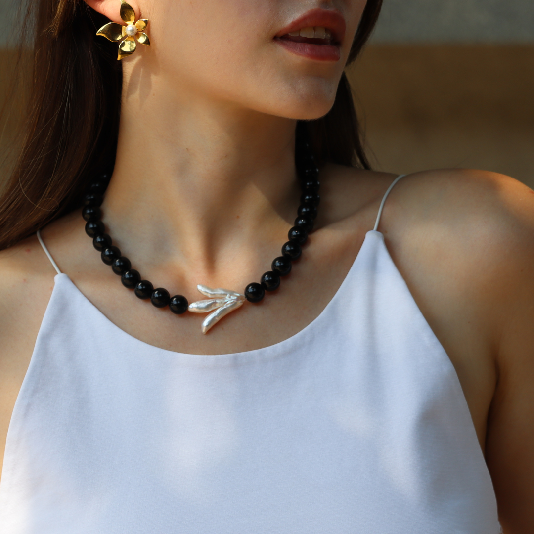 Colier, Patte d’Ombre